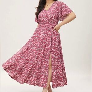 Bloomchic Ditsy Floral Pocket Split Maxi Dress Size 1X‎ (14/16), NWT